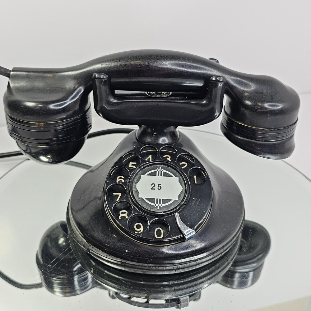 Automatic Electric 1A Rotary Telephone, Beautiful Lowboy With Spitcup